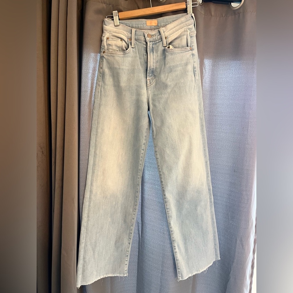 MOTHER Rambler Zip Ankle Fray